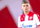 Veljko Milosavljević u dresu fudbalskog kluba Crvena zvezda