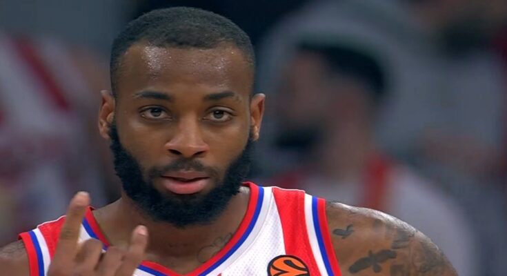 Kodi Miler Mekintajer kao košarkaš Crvene zvezde