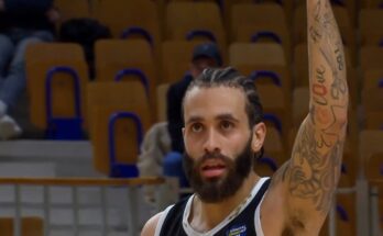 Dvejn Vašington slavi rekord u broju poena na jednoj utakmici ABA lige