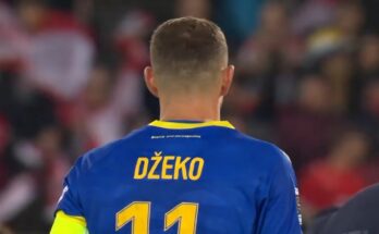 Edin Džeko, najbolji strelac u istoriji fudbalske reprezentacije BIH, slikan sa leđa